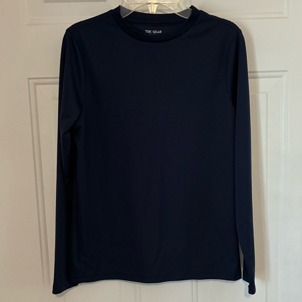 NWOT! Boys Tek Gear Navy Blue Crew Neck Shirt